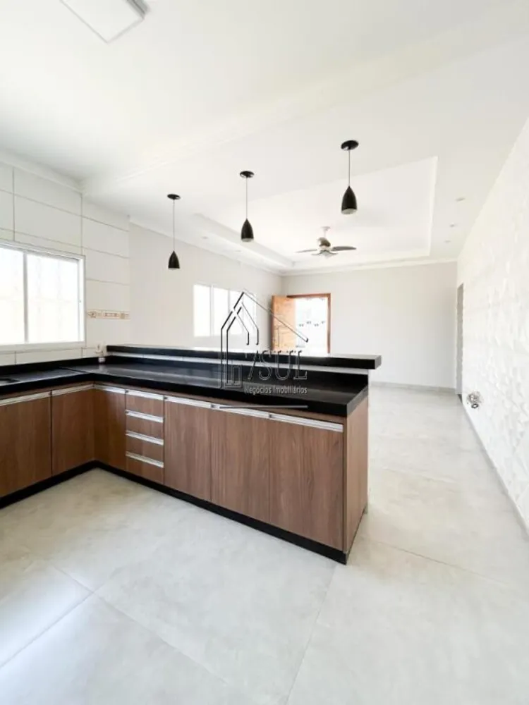 Casa, 3 quartos, 122 m² - Foto 3