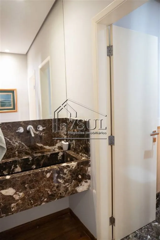 Apartamento, 3 quartos, 202 m² - Foto 2