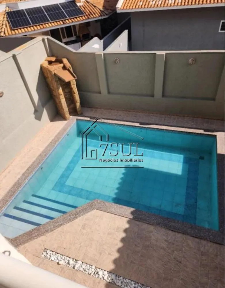 Casa, 3 quartos, 340 m² - Foto 4