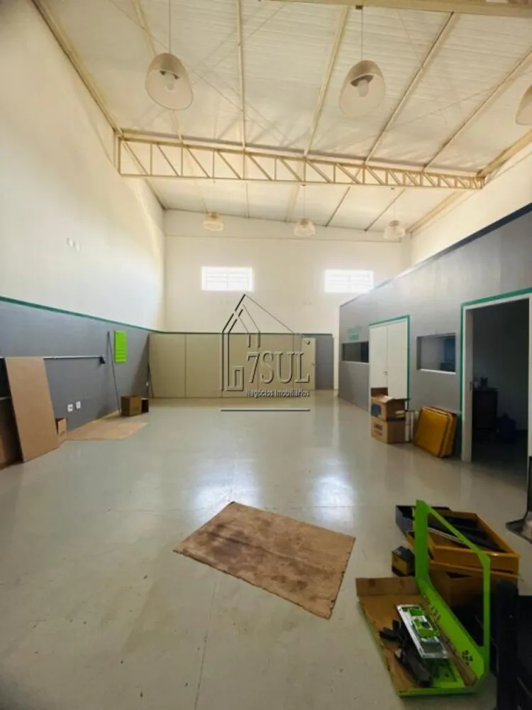 Prédio Inteiro, 200 m² - Foto 8