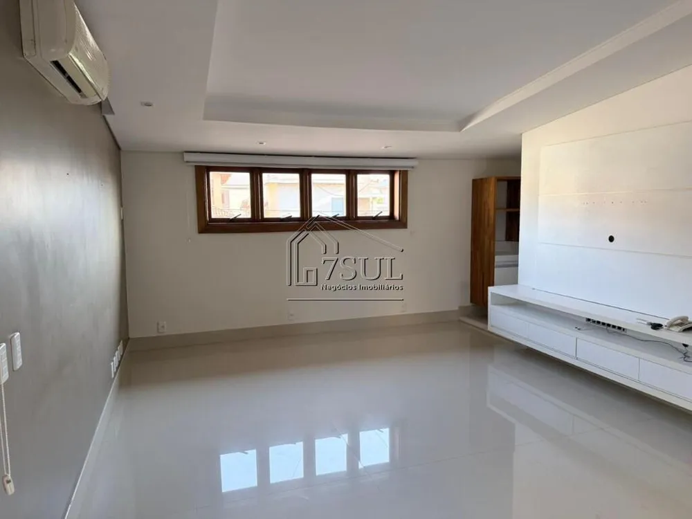 Casa, 3 quartos, 600 m² - Foto 2