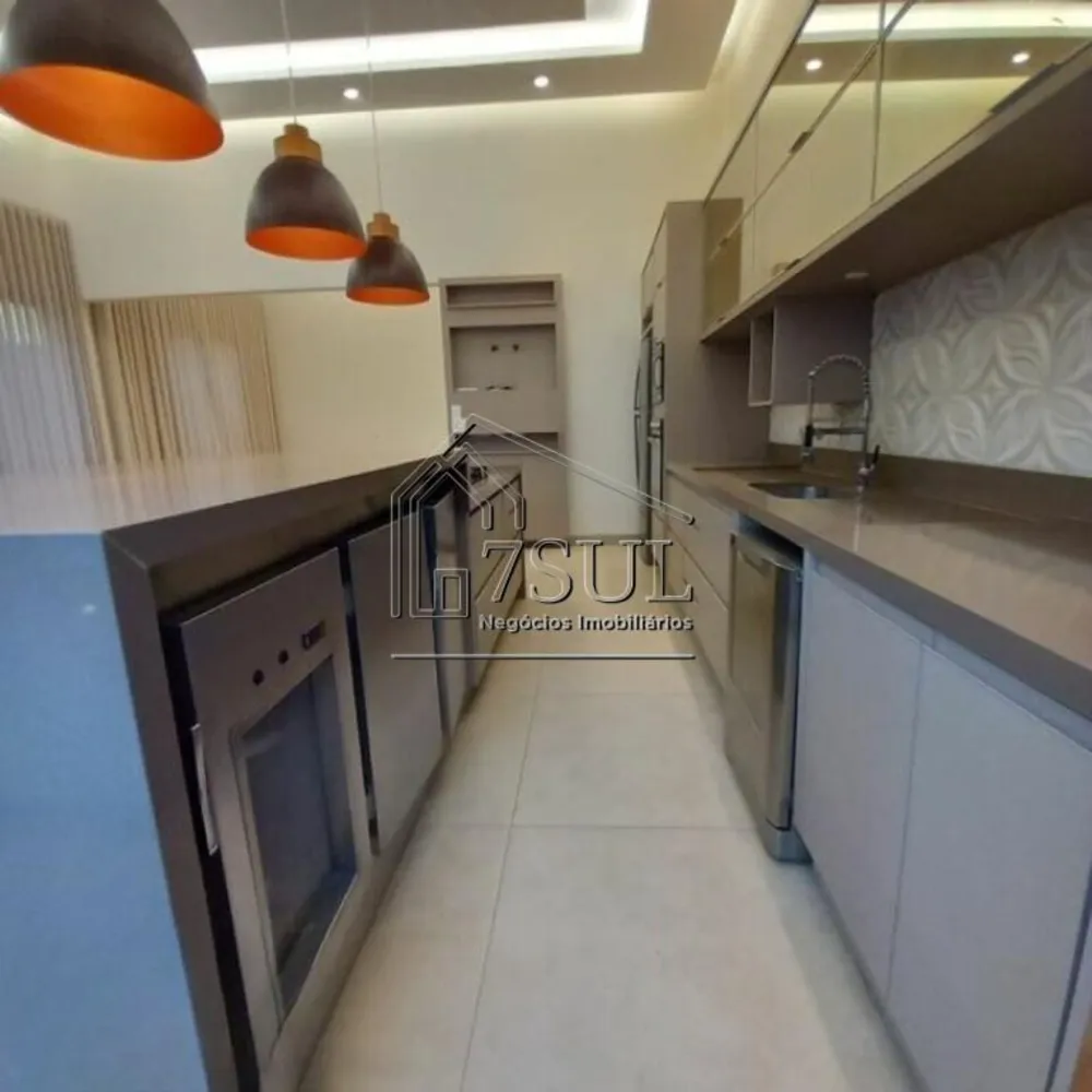 Casa, 3 quartos, 211 m² - Foto 6