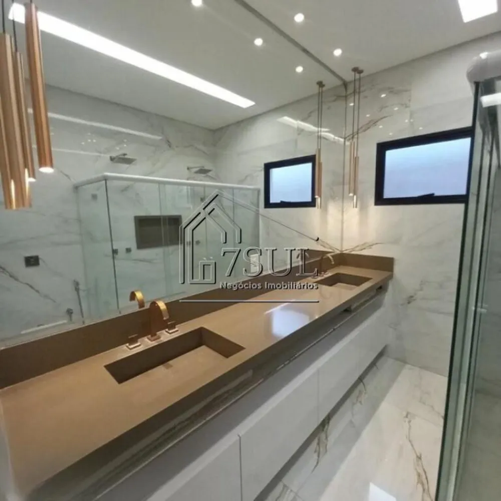 Casa, 3 quartos, 211 m² - Foto 8