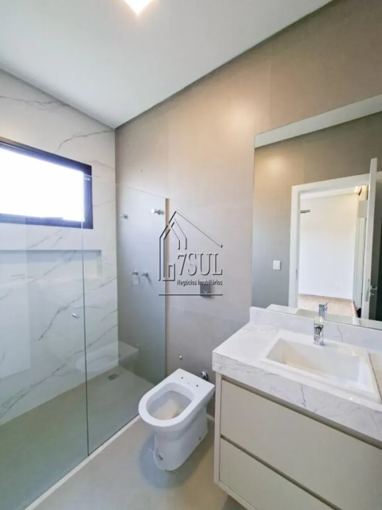 Casa, 4 quartos, 245 m² - Foto 3