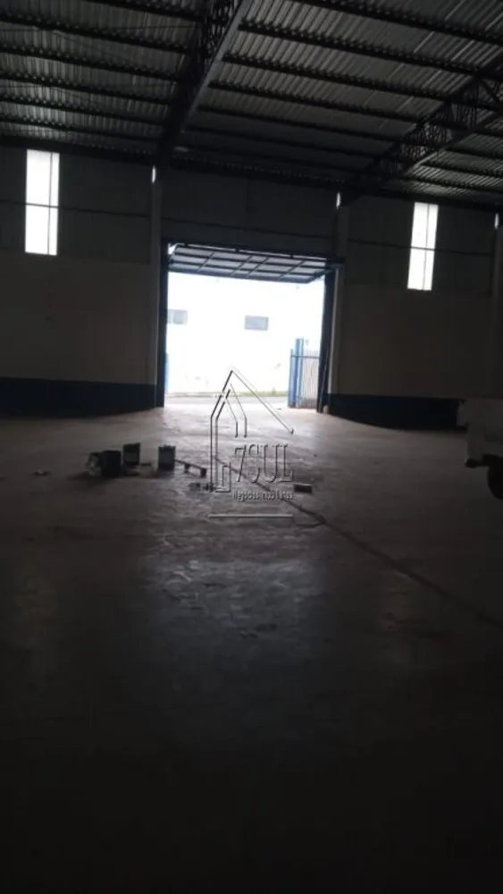Prédio Inteiro, 1700 m² - Foto 3