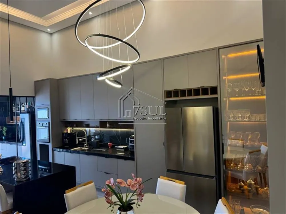 Casa, 3 quartos, 148 m² - Foto 7