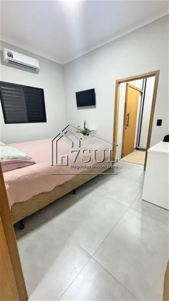 Casa, 3 quartos, 148 m² - Foto 4