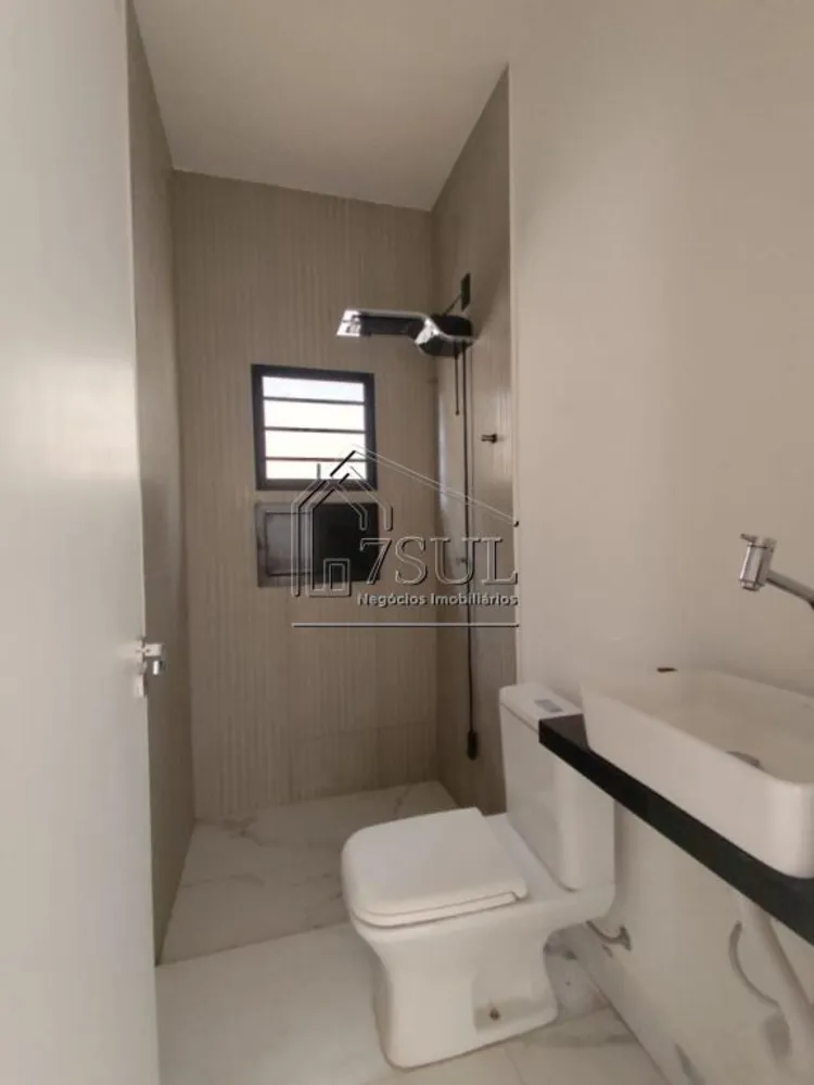 Casa, 3 quartos, 130 m² - Foto 2
