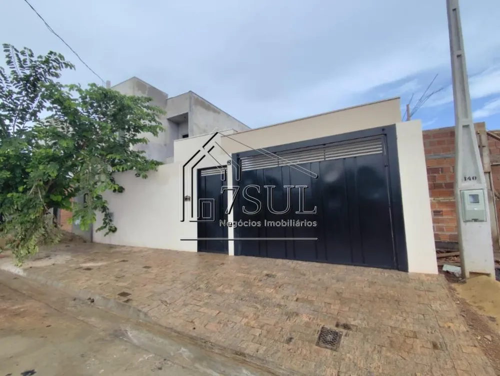 Casa, 3 quartos, 130 m² - Foto 1