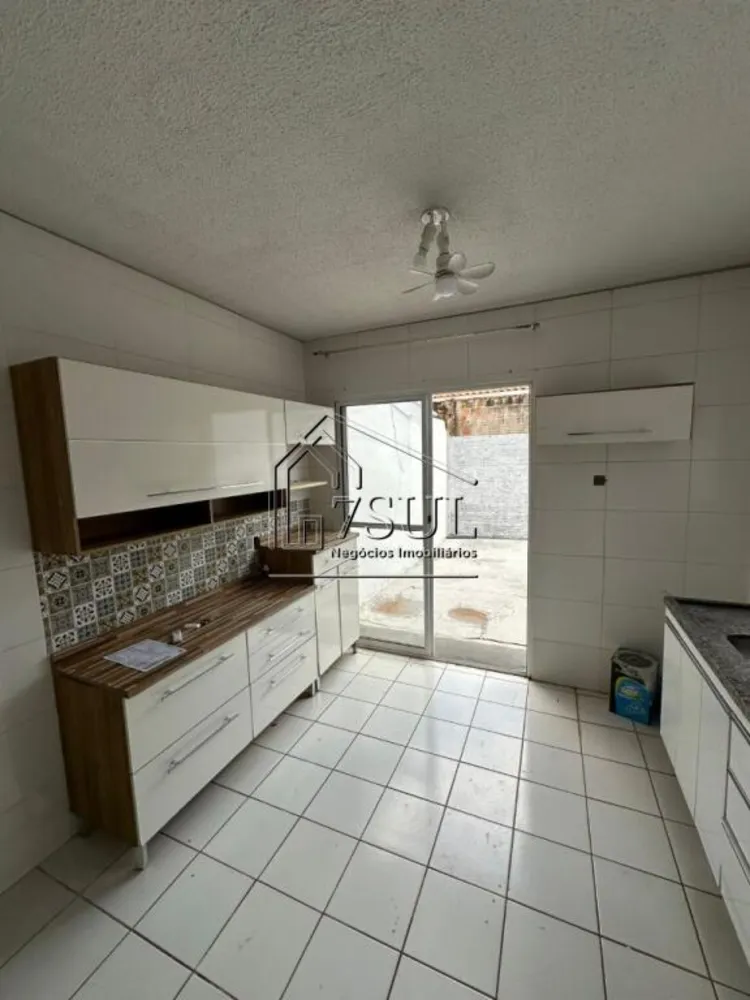 Casa, 2 quartos, 56 m² - Foto 2