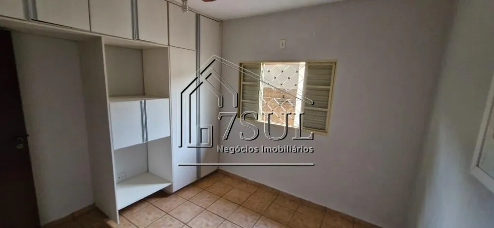 Casa, 3 quartos, 180 m² - Foto 2