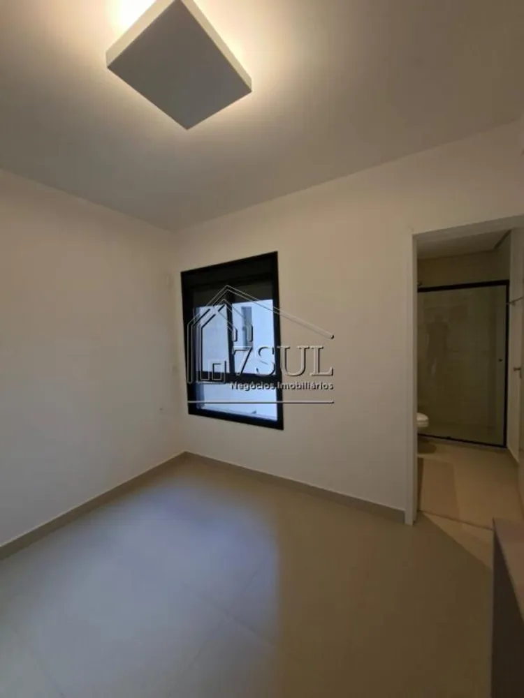 Apartamento, 3 quartos, 141 m² - Foto 3