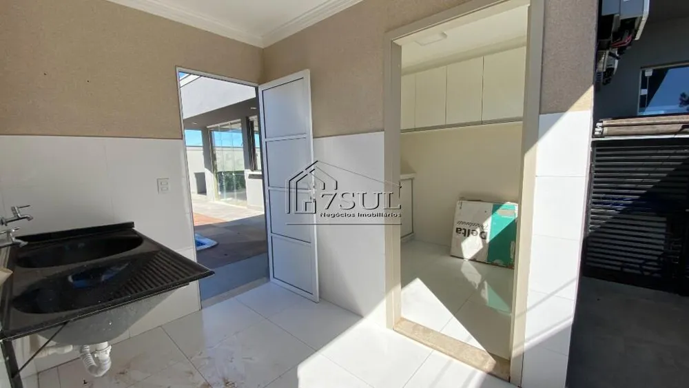 Casa, 4 quartos, 270 m² - Foto 6