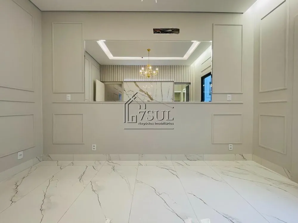Casa, 3 quartos, 170 m² - Foto 3