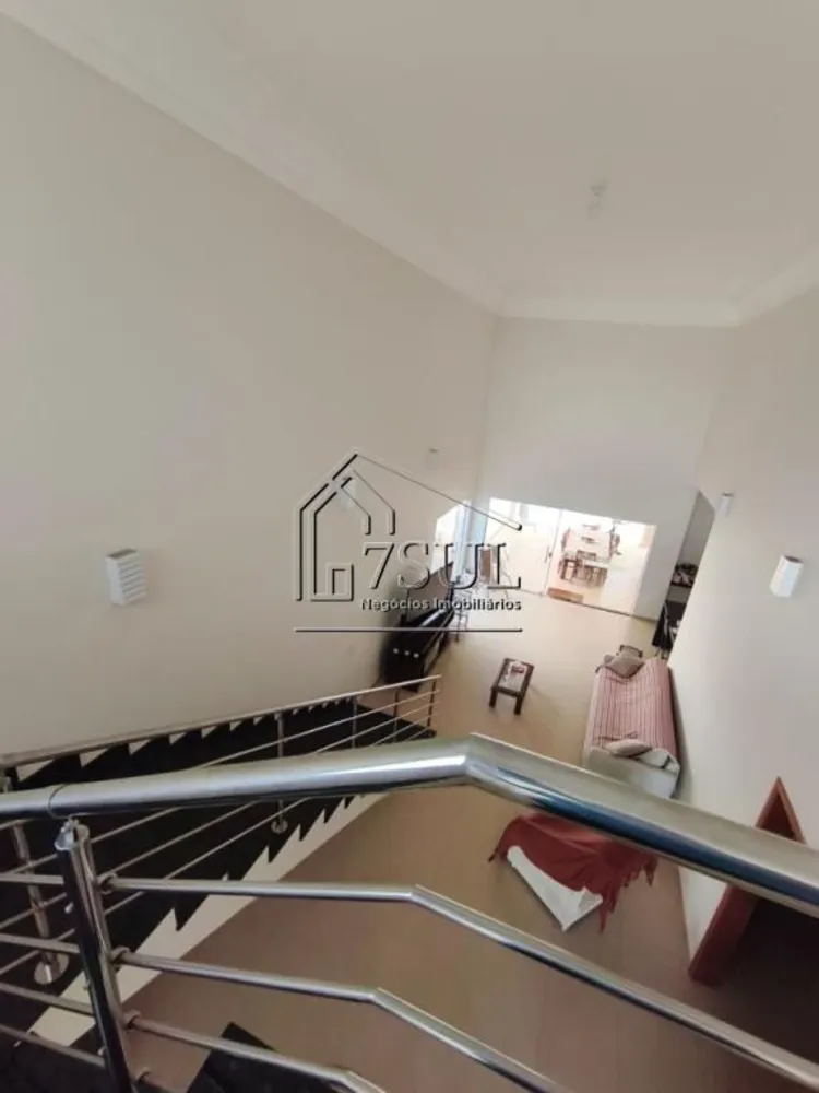 Casa, 3 quartos, 300 m² - Foto 12