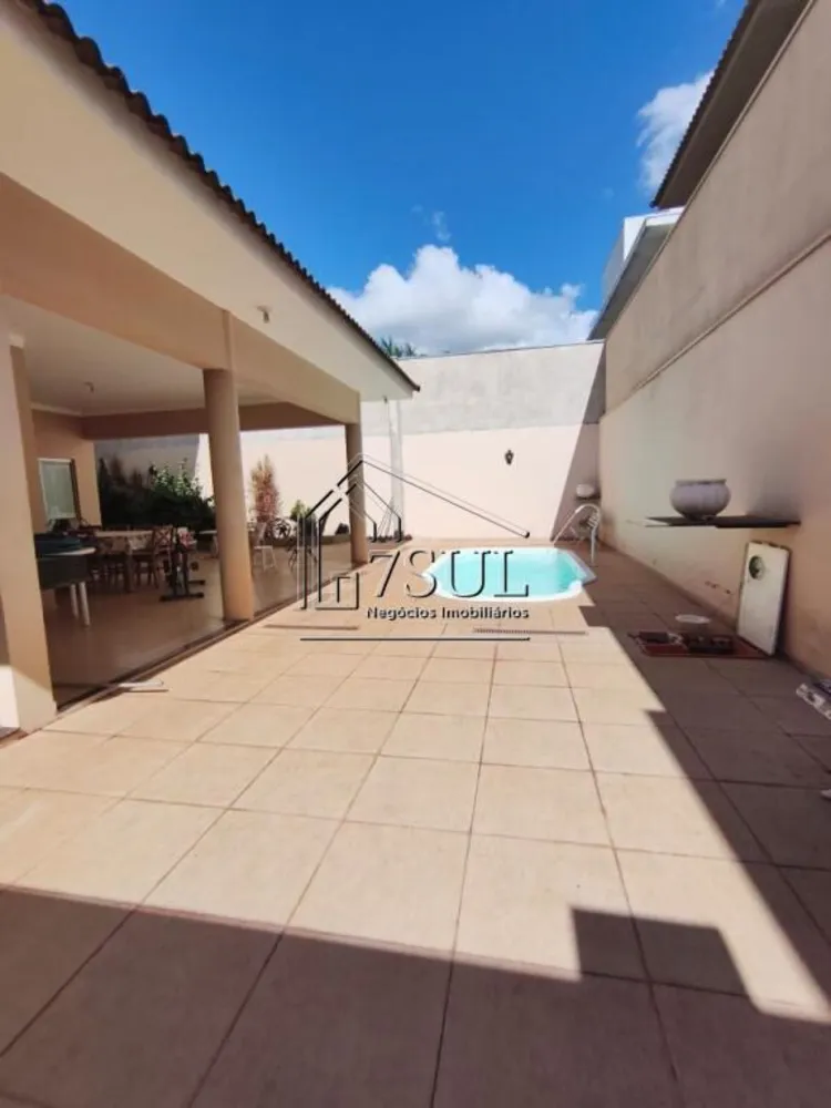 Casa, 3 quartos, 300 m² - Foto 5