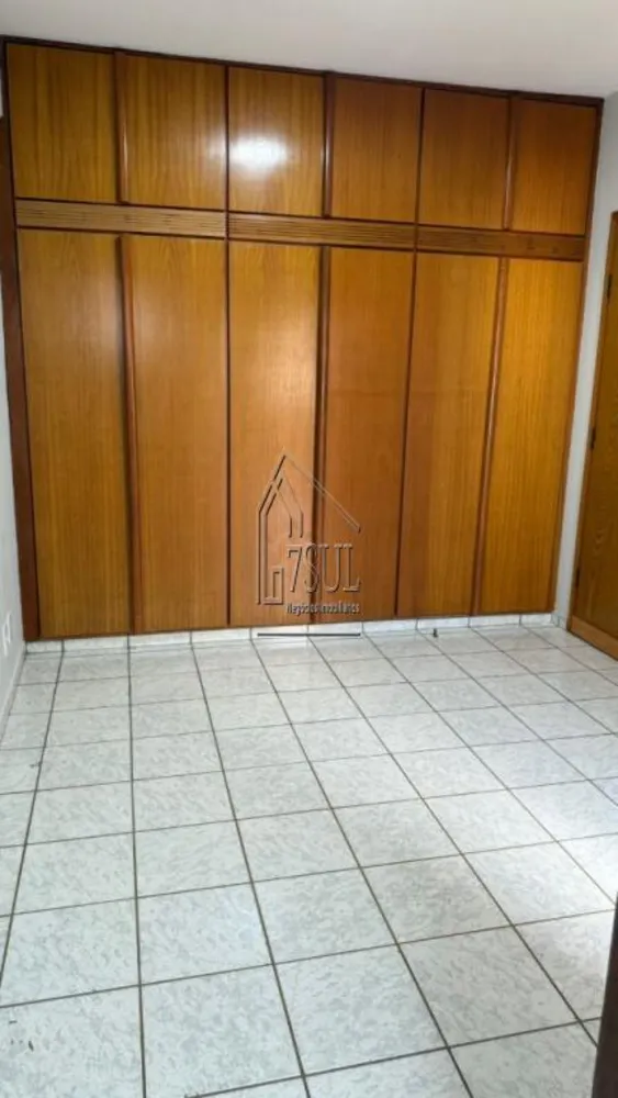 Apartamento, 3 quartos, 112 m² - Foto 2