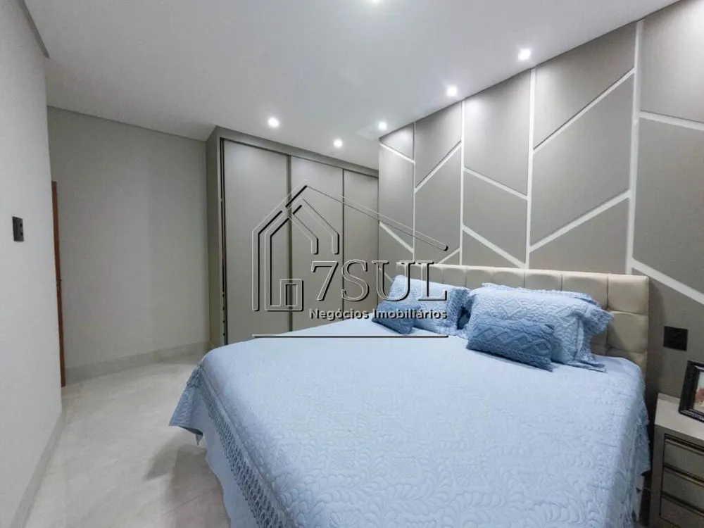 Casa, 3 quartos, 156 m² - Foto 2