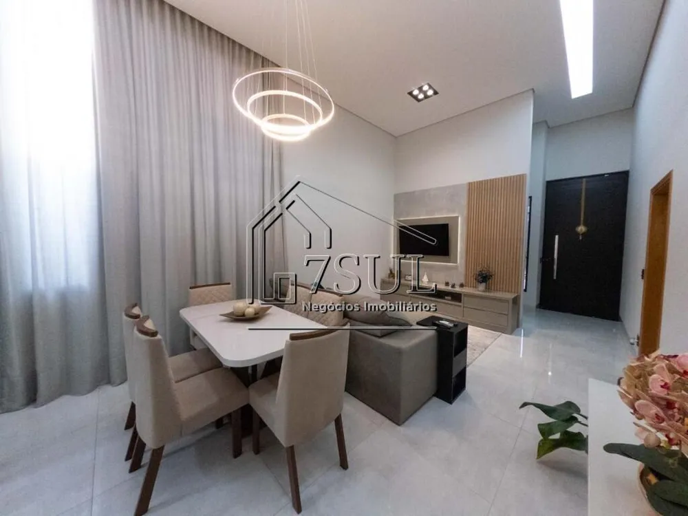 Casa, 3 quartos, 156 m² - Foto 1