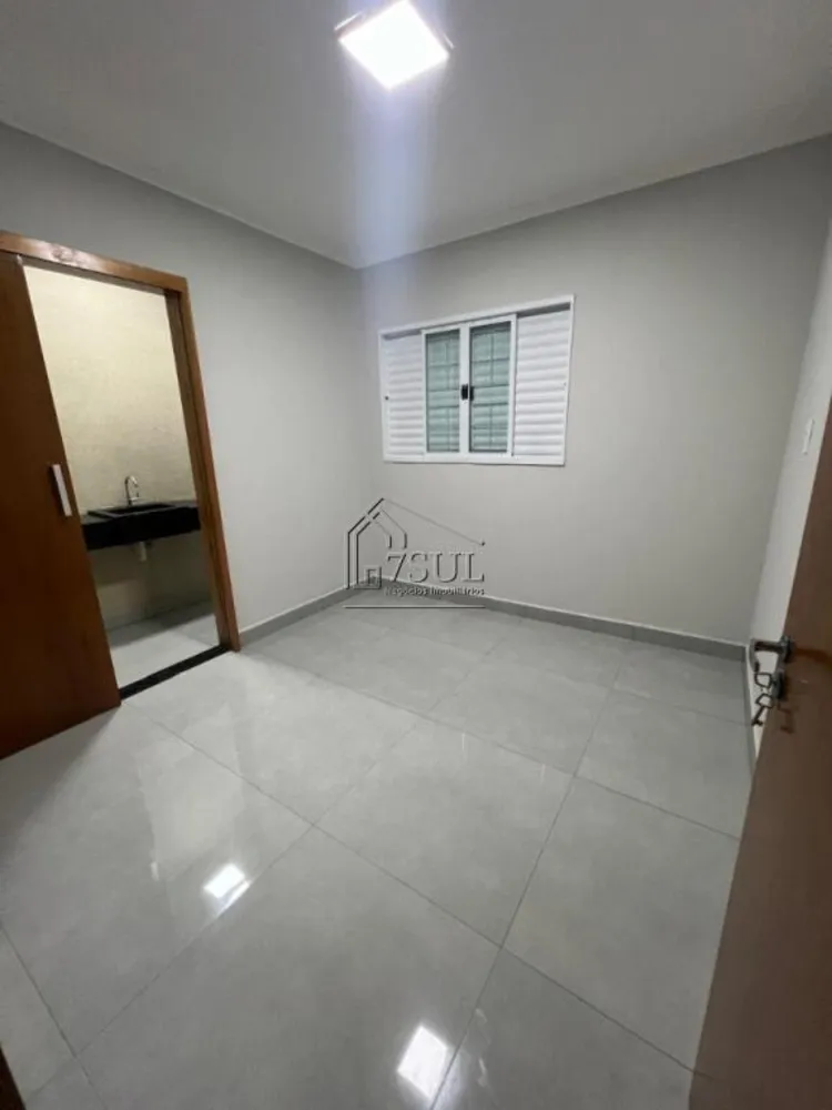 Casa, 3 quartos, 135 m² - Foto 4