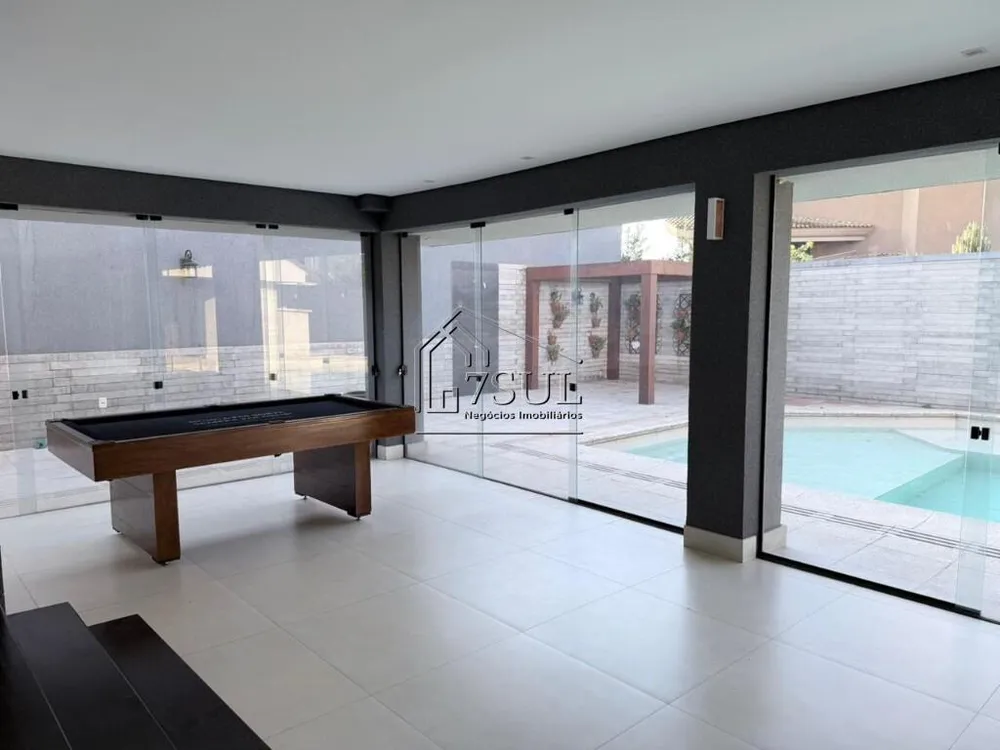 Casa, 3 quartos, 600 m² - Foto 4