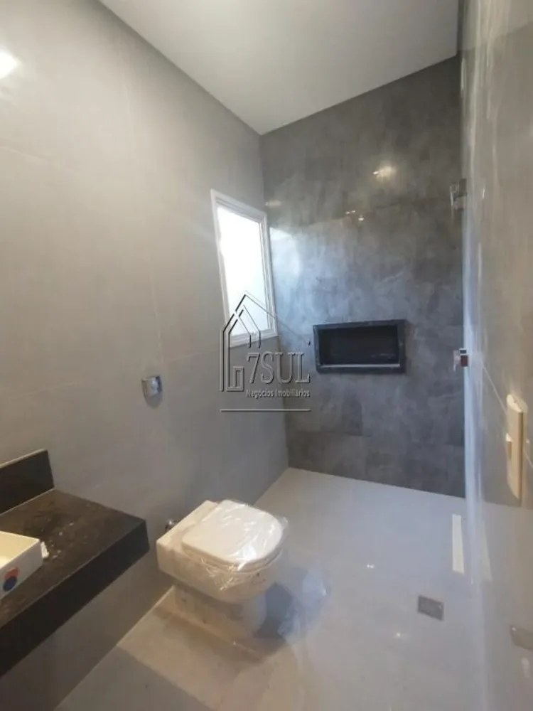 Casa, 3 quartos, 144 m² - Foto 2