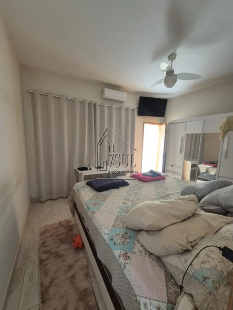 Casa, 3 quartos, 119 m² - Foto 2