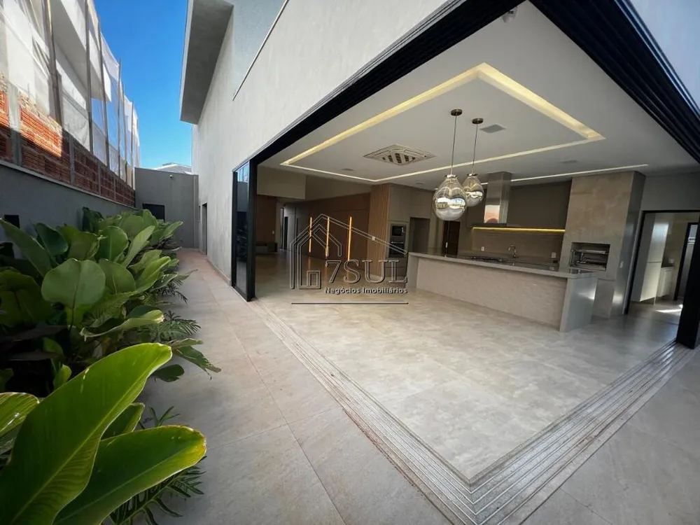 Casa, 4 quartos, 270 m² - Foto 6