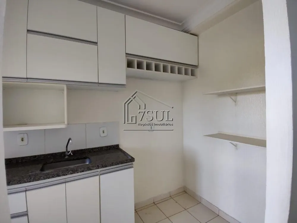 Apartamento, 2 quartos, 50 m² - Foto 2