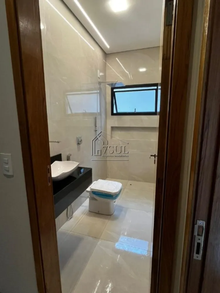 Casa, 2 quartos, 200 m² - Foto 9