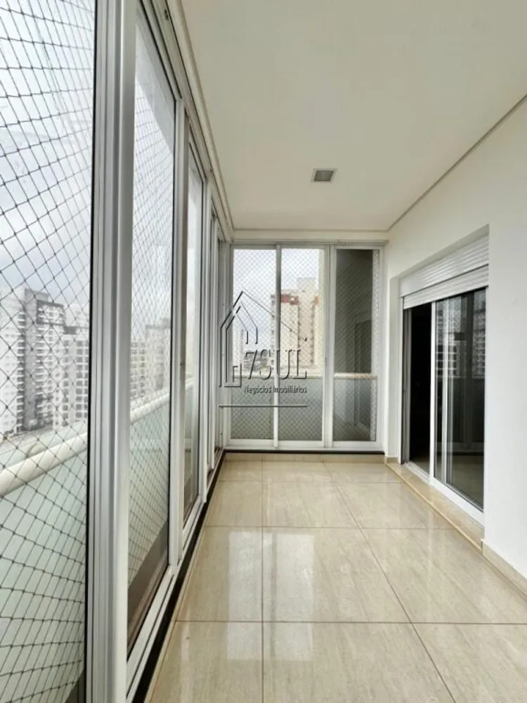 Apartamento, 3 quartos, 342 m² - Foto 1