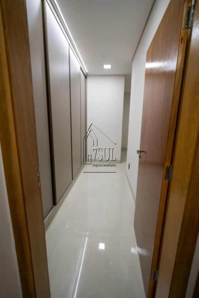Casa, 3 quartos, 200 m² - Foto 2
