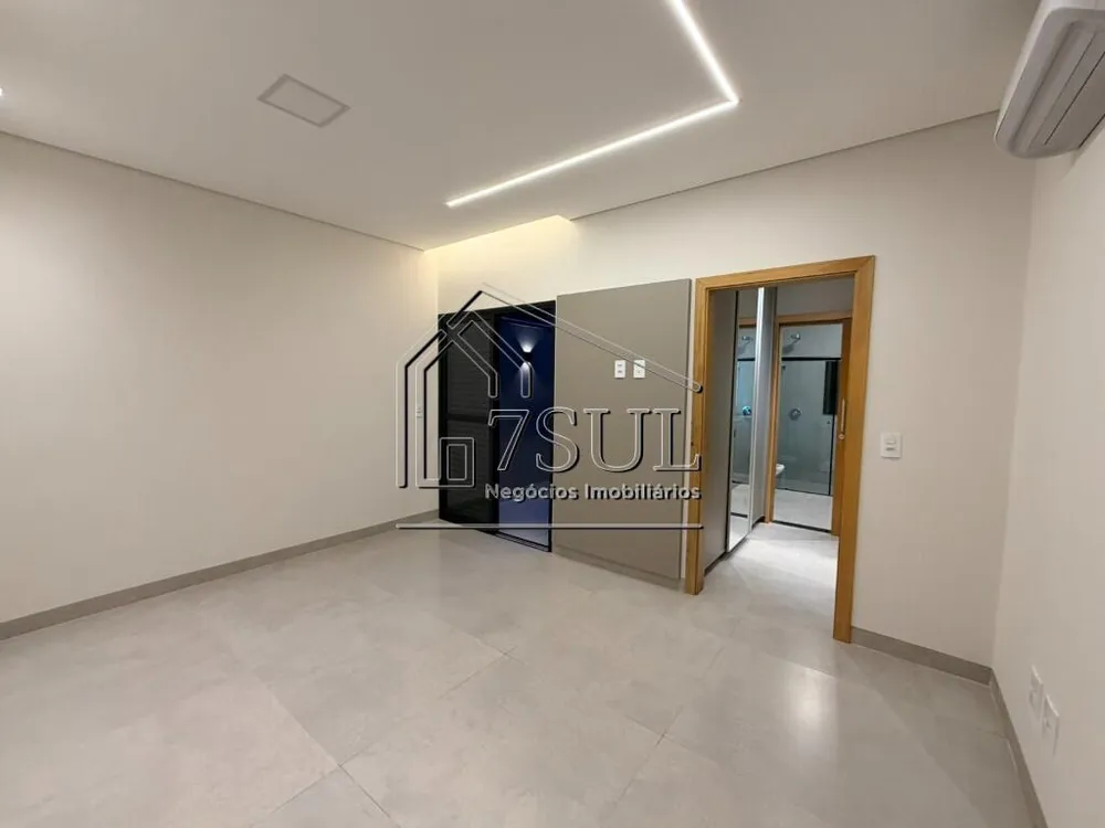 Casa, 3 quartos, 171 m² - Foto 1