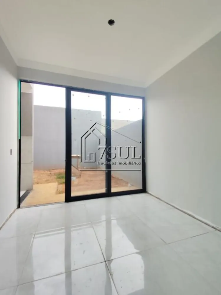 Casa, 3 quartos, 70 m² - Foto 1
