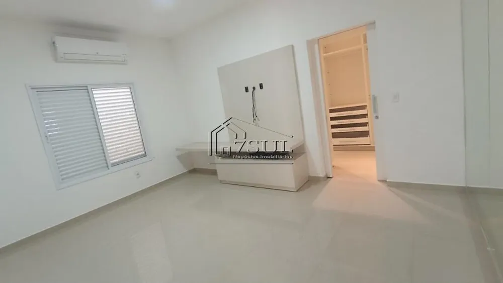 Casa, 3 quartos, 297 m² - Foto 8
