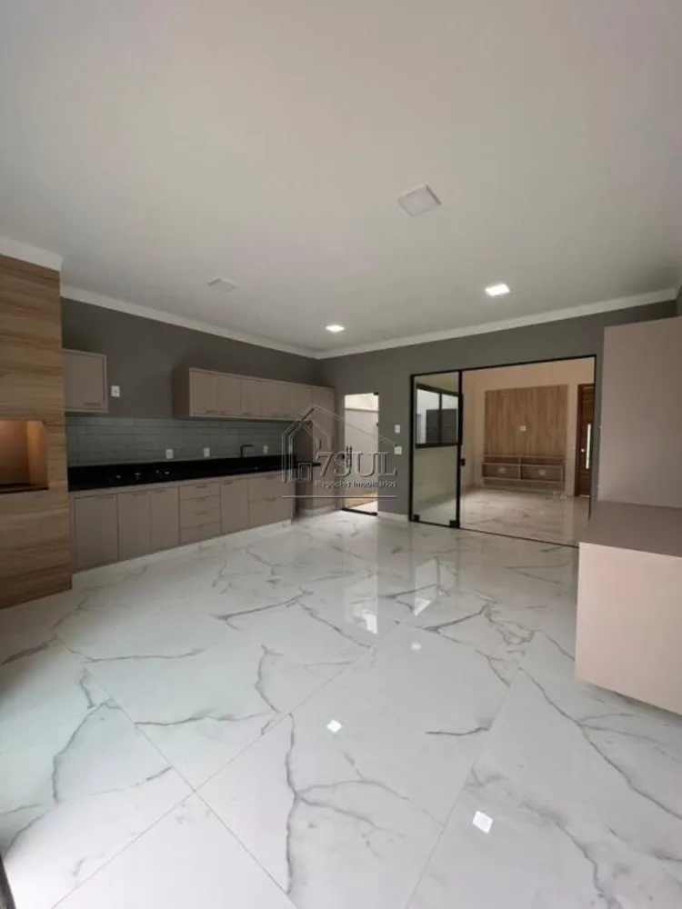 Casa, 3 quartos, 148 m² - Foto 2