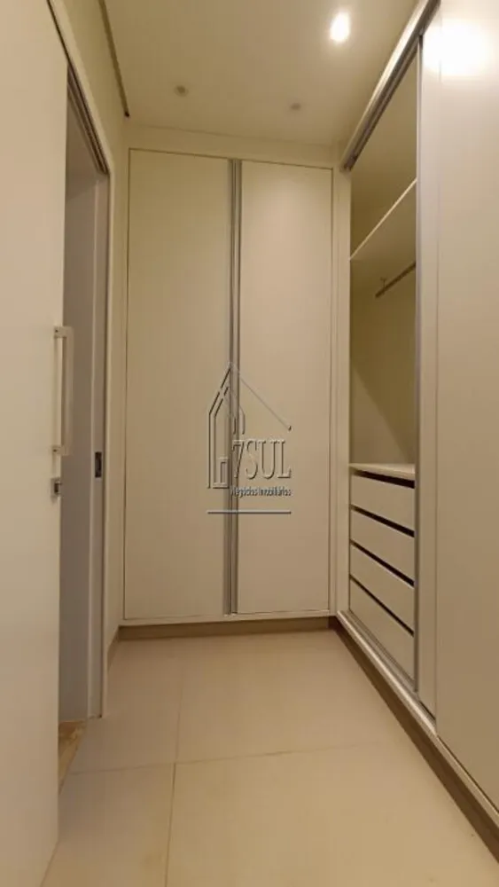 Casa, 3 quartos, 280 m² - Foto 1