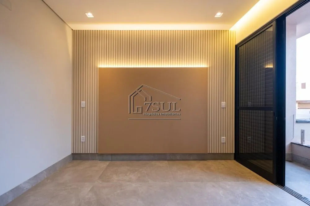 Casa, 3 quartos, 235 m² - Foto 11