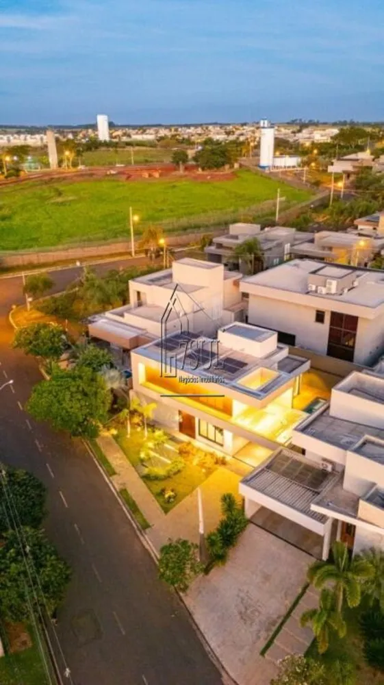 Casa, 3 quartos, 235 m² - Foto 3