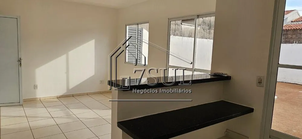 Casa, 2 quartos, 120 m² - Foto 1