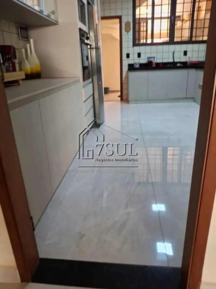 Casa, 4 quartos, 380 m² - Foto 3