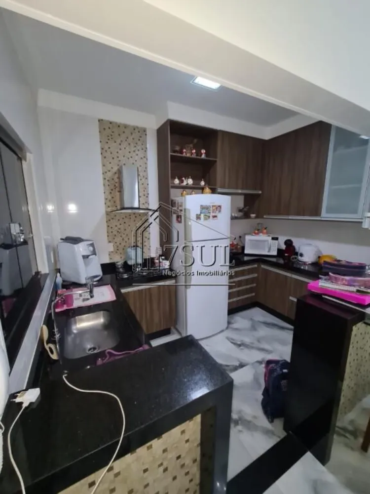Casa, 3 quartos, 206 m² - Foto 6