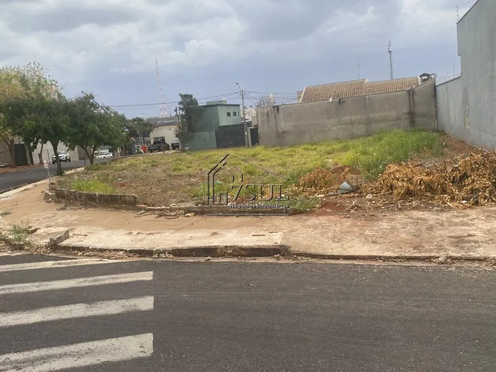 Terreno, 303 m² - Foto 1