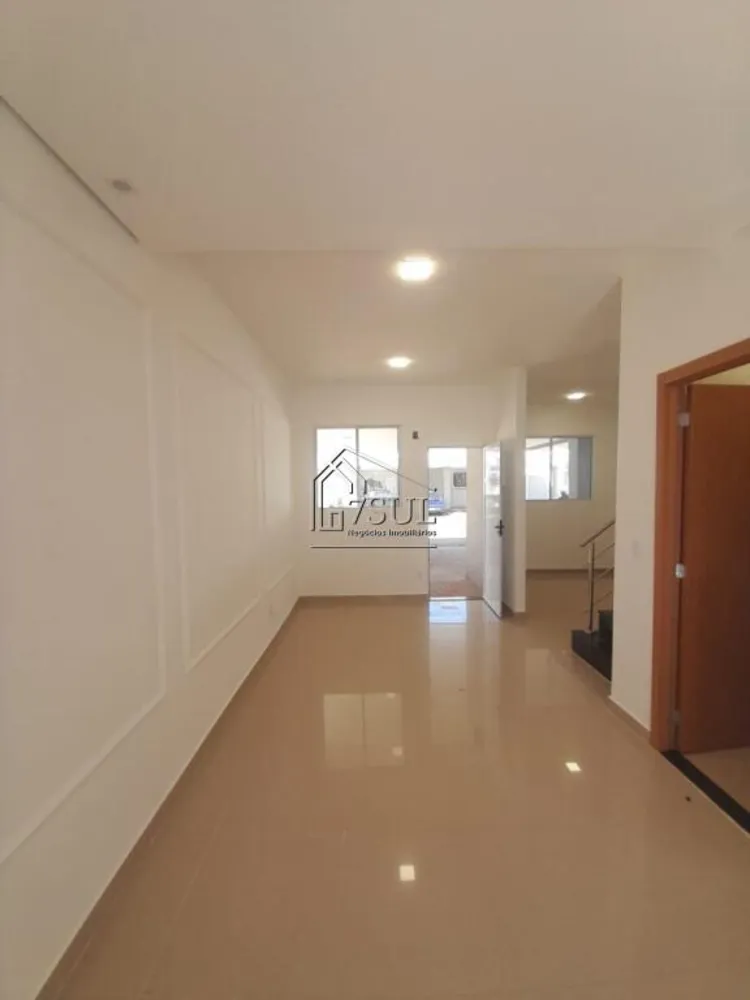 Casa, 3 quartos, 130 m² - Foto 3