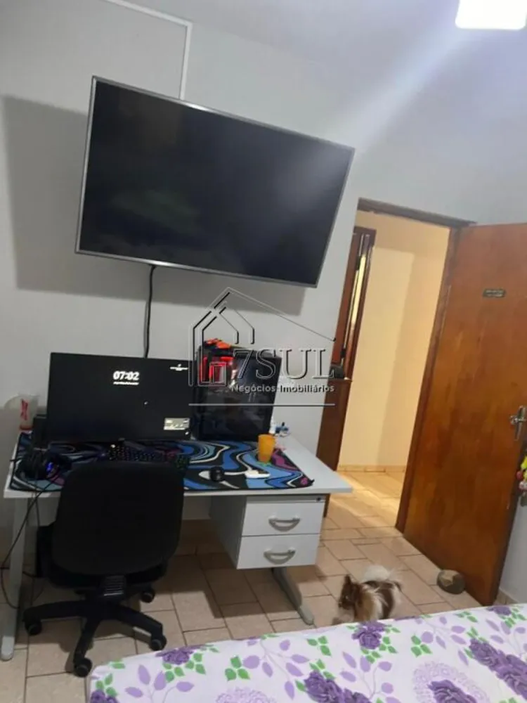 Casa, 3 quartos, 330 m² - Foto 2