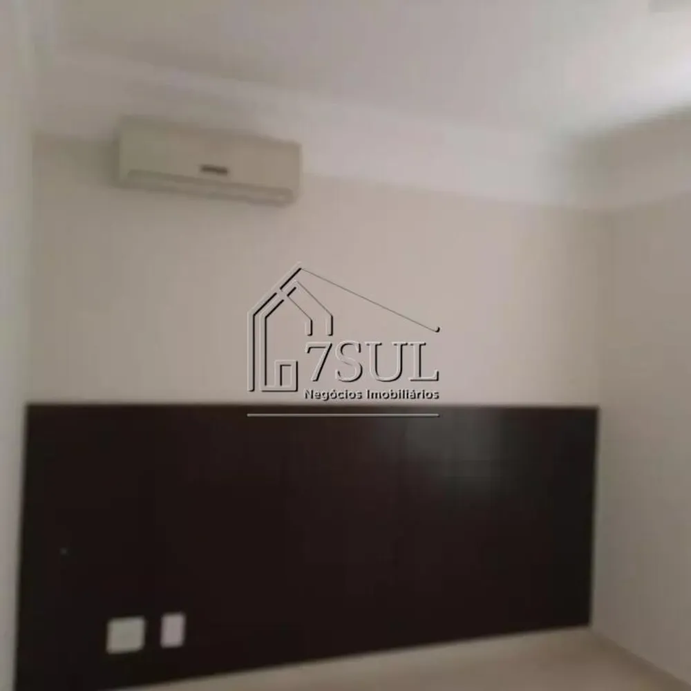 Casa, 4 quartos, 240 m² - Foto 8