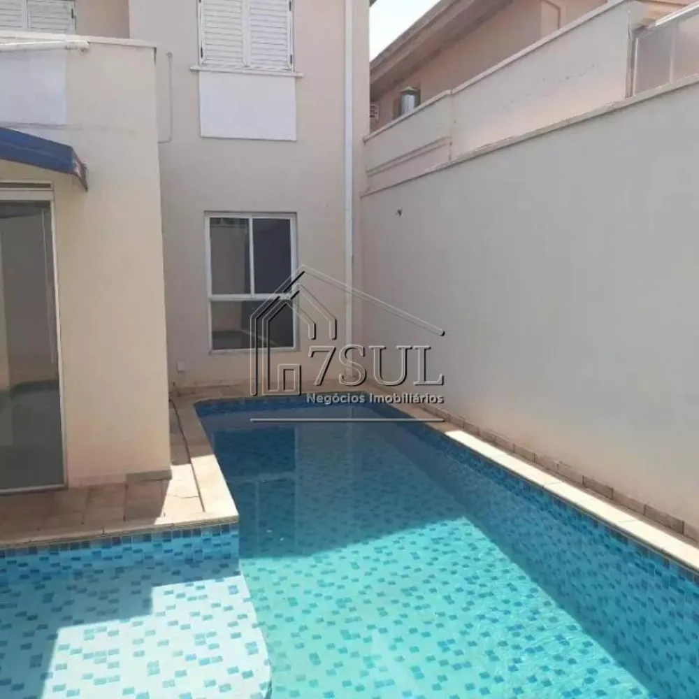 Casa, 4 quartos, 240 m² - Foto 2