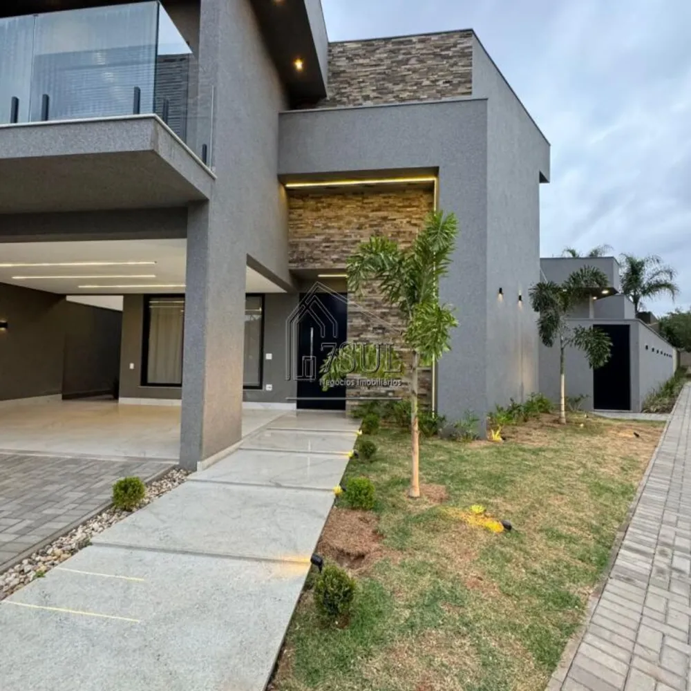 Casa, 4 quartos, 273 m² - Foto 1