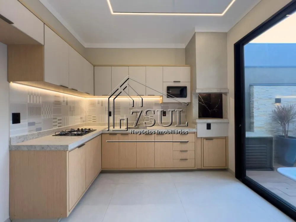 Casa, 3 quartos, 130 m² - Foto 2
