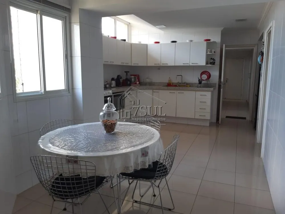 Apartamento, 4 quartos, 300 m² - Foto 1